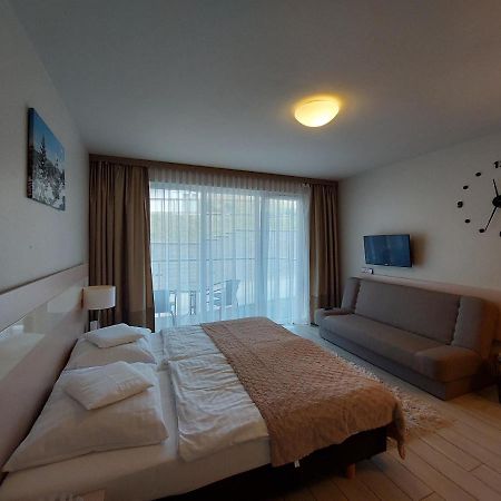 Apartament Sienna Czarna Gora Ischgl 18 Экстерьер фото