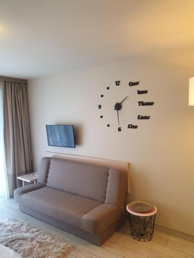 Apartament Sienna Czarna Gora Ischgl 18 Экстерьер фото
