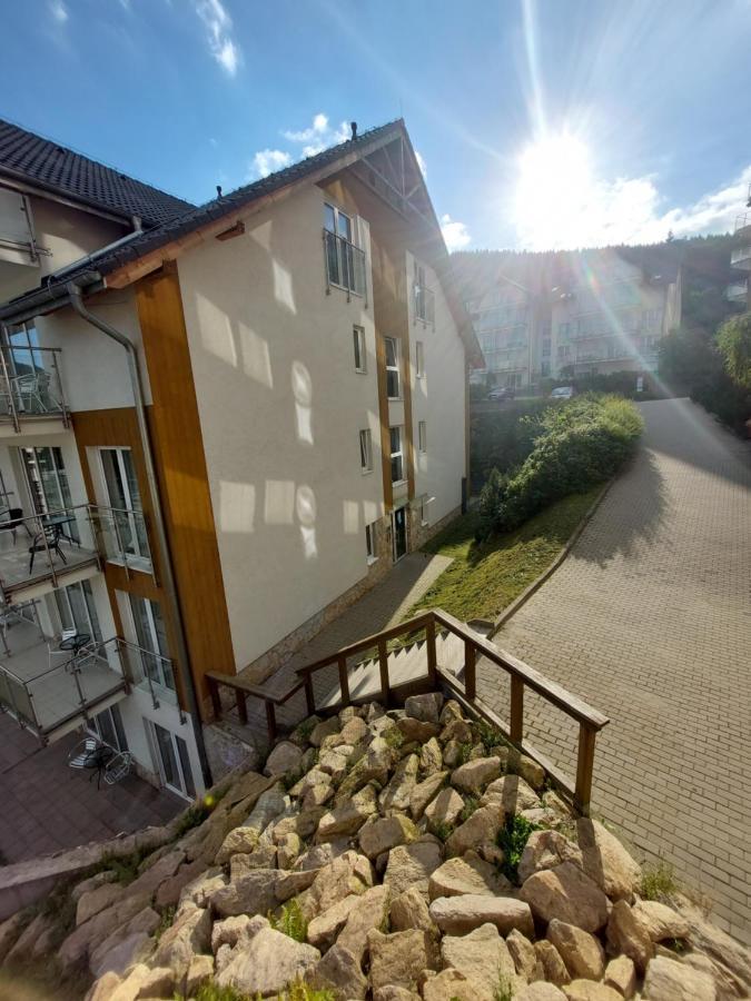 Apartament Sienna Czarna Gora Ischgl 18 Экстерьер фото